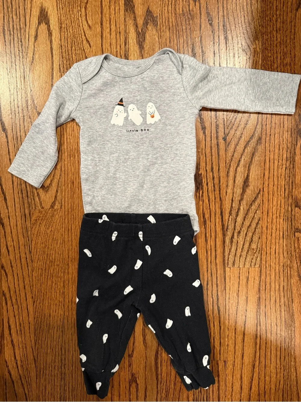 Carter's Gray Long-Sleeve Bodysuit with Black Ghost Print Pants